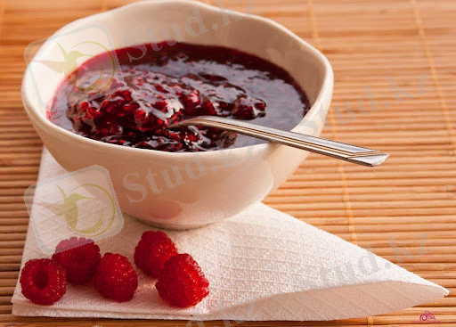 Таңқурай тосабын қайнатудың ең оңай 4 әдісі