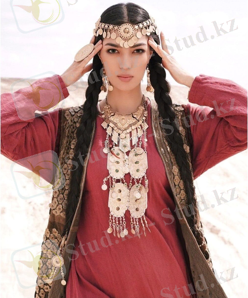 Қазақ қызы – бидай өңді, дөңгелек жүзді.