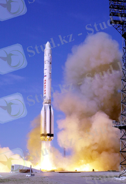 Изображение выглядит как дым, поезд, пар, небо Автоматически созданное описание