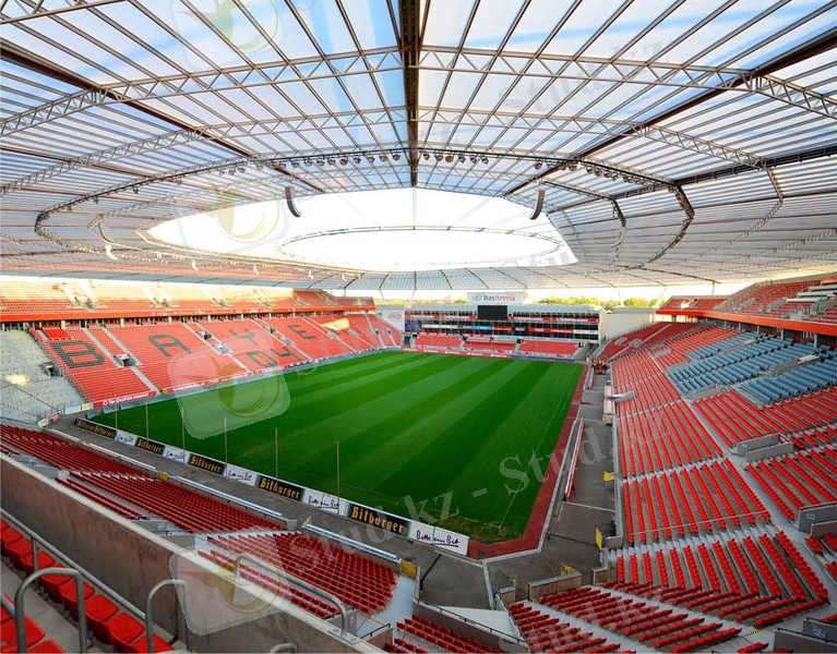 Изображение выглядит как здание, стадион Автоматически созданное описание