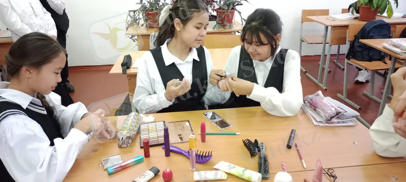 C:\Users\aleka\OneDrive\Рабочий стол\f86b4aa1-8033-417a-9390-a6a15d43620c.jpg