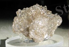 Описание: http://go4.imgsmail.ru/imgpreview?key=http%3A//geo.web.ru/druza/m-hyalit_5_2338.JPG&mb=imgdb_preview_91