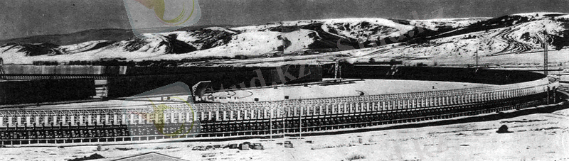 'РАТАН-600'. Один из крупнейших в мире радиотелескопов - радиотелескоп Академии наук СССР диаметром 600 м