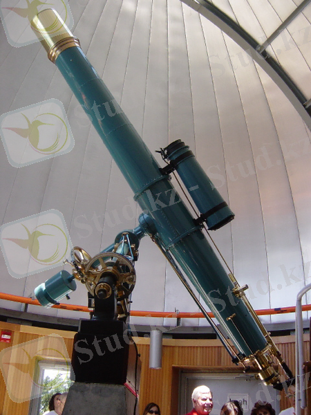 https://upload.wikimedia.org/wikipedia/commons/d/d0/EightInchTelescope.JPG