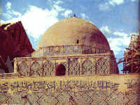 c_roomp_10.jpg (57515 bytes)