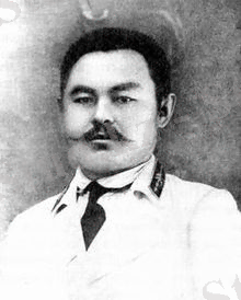 http://upload.wikimedia.org/wikipedia/commons/thumb/0/01/Tynyshpayev_M.jpg/220px-Tynyshpayev_M.jpg