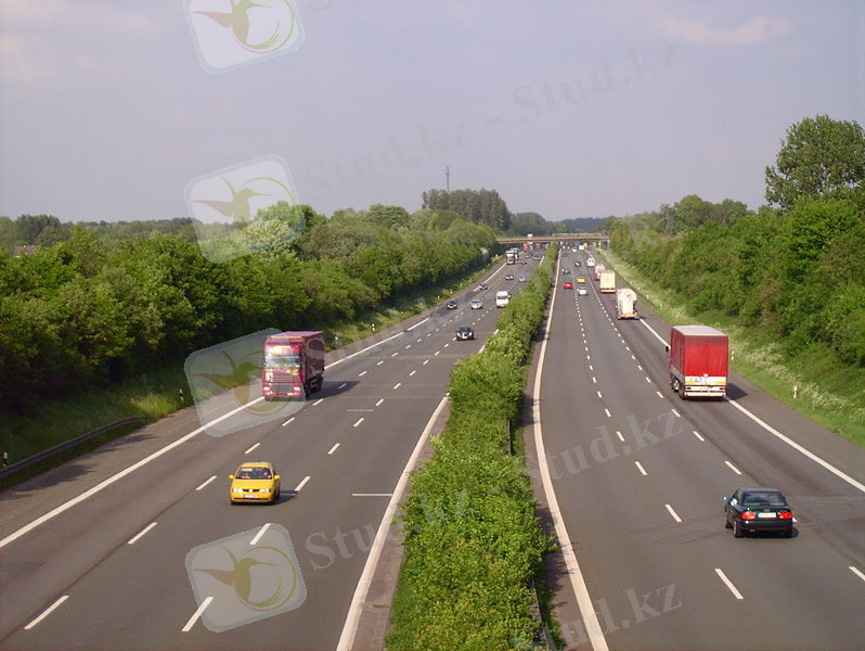 C:\Documents and Settings\Admin\Рабочий стол\ДИП\ФОТОЛАР Д\Автобан в Германии.jpg