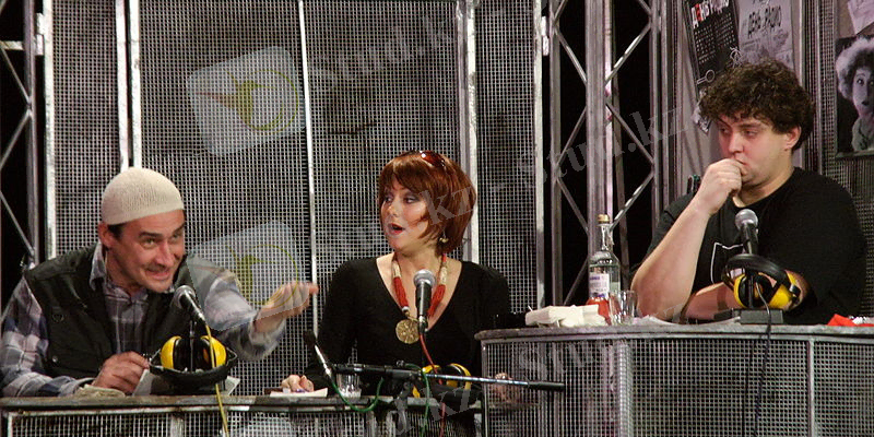 Сурет:Den' radio (January 6, 2005) 06.jpg