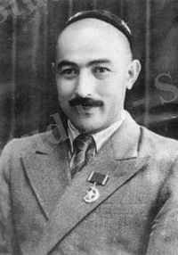 Ehmetjan Qasimi.jpg