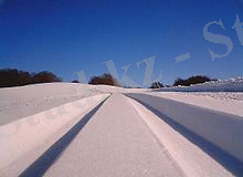 http://upload.wikimedia.org/wikipedia/commons/thumb/0/0d/Rail_ski_de_fond.jpeg/220px-Rail_ski_de_fond.jpeg