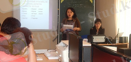 “Латын әліпбиіне көшу – уақыт талабы” атты дөңгелек үстел