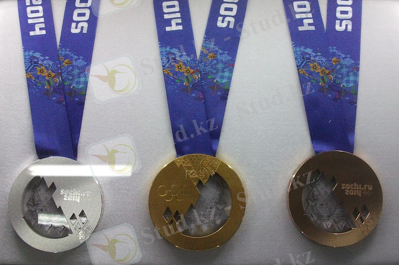 SochiOlympicMedals.jpg