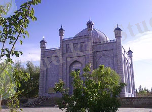 Sutuq Bughraxan Qebrisi.JPG