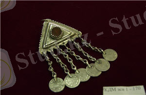 http://vkoem.kz/catalogs_vkoem/kazahskie_juvelirnye_ukrashenija/images_foto/35.jpg